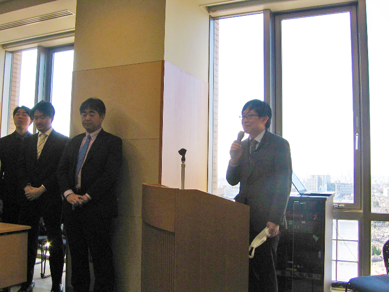 ���o���A