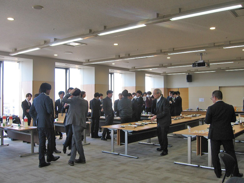 ���ƃp�[�e�B�[