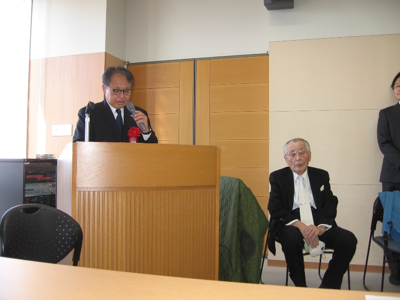 ���o���A