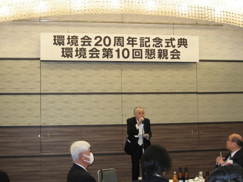 �������A